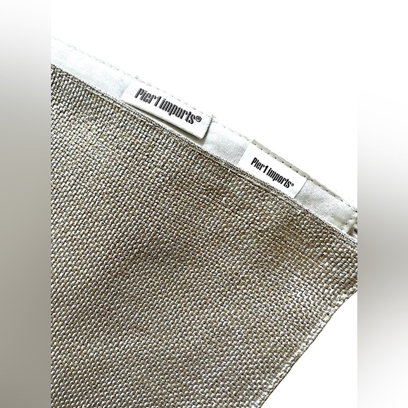 (Listing 2 of 2) Pier 1 Table Runner - Picture 4 of 4